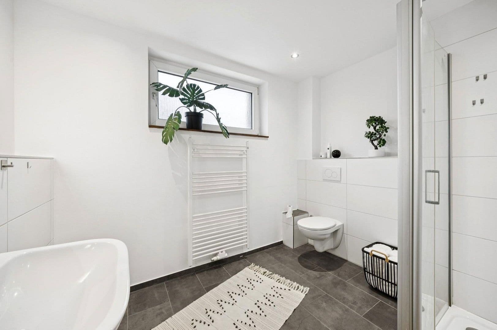 Prodej domu 201 m², pozemek 376 m², Pinneberg, Šlesvicko-Holštýnsko Prodej domu 201 m², pozemek 376 m², Pinneberg, Šlesvicko-Holštýnsko