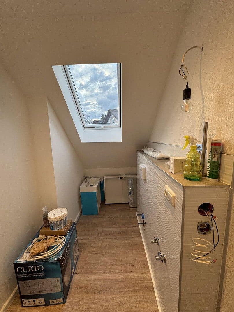 Pronájem bytu 5+1 120 m², Massenhausen, Bavorsko Pronájem bytu 5+1 120 m², Massenhausen, Bavorsko