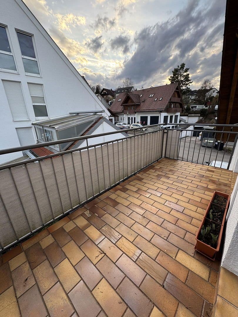 Pronájem bytu 5+1 120 m², Massenhausen, Bavorsko Pronájem bytu 5+1 120 m², Massenhausen, Bavorsko