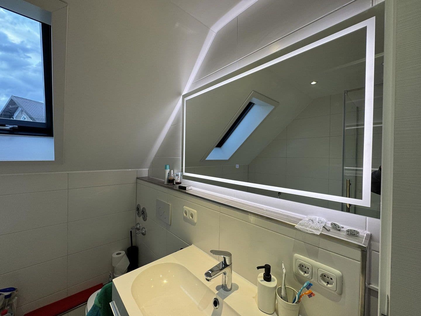 Pronájem bytu 5+1 120 m², Massenhausen, Bavorsko Pronájem bytu 5+1 120 m², Massenhausen, Bavorsko