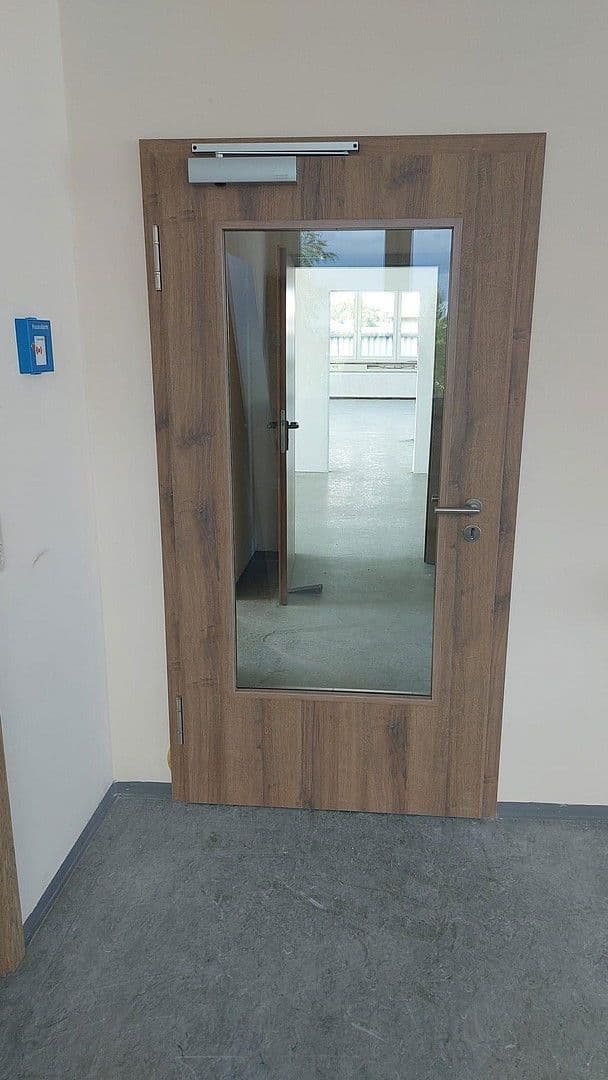 Pronájem kanceláře 660 m², Schaumbergstrasse 7A, Schwarzenbach a.d.Saale, Bavorsko Pronájem kanceláře 660 m², Schaumbergstrasse 7A, Schwarzenbach a.d.Saale, Bavorsko