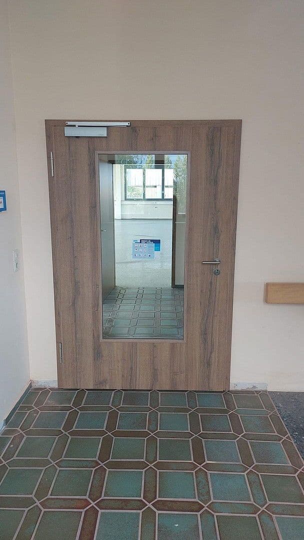 Pronájem kanceláře 660 m², Schaumbergstrasse 7A, Schwarzenbach a.d.Saale, Bavorsko Pronájem kanceláře 660 m², Schaumbergstrasse 7A, Schwarzenbach a.d.Saale, Bavorsko