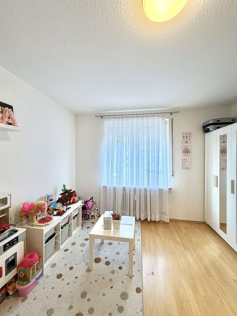 Pronájem bytu 3+1 82 m², Kriegsstraße 2, Pforzheim, Bádensko-Württembersko Pronájem bytu 3+1 82 m², Kriegsstraße 2, Pforzheim, Bádensko-Württembersko