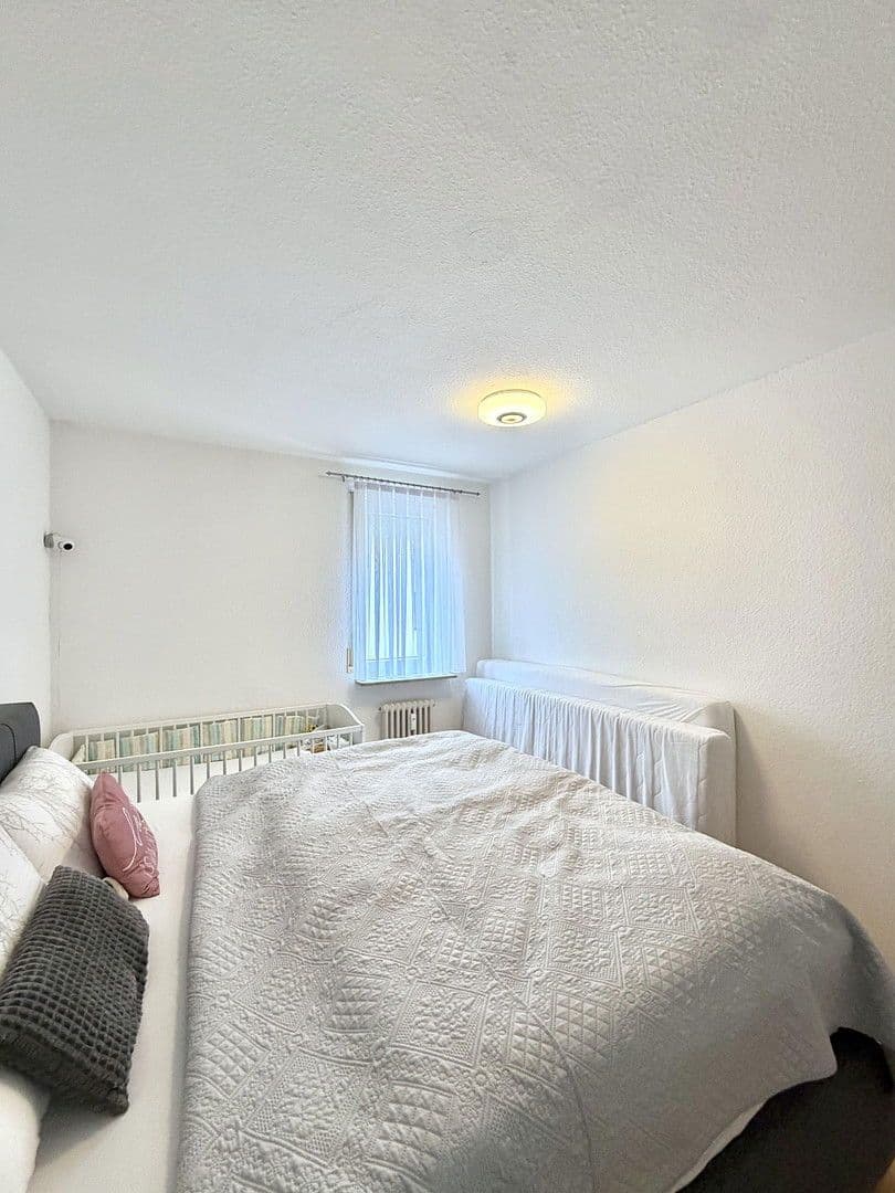 Pronájem bytu 3+1 82 m², Kriegsstraße 2, Pforzheim, Bádensko-Württembersko Pronájem bytu 3+1 82 m², Kriegsstraße 2, Pforzheim, Bádensko-Württembersko