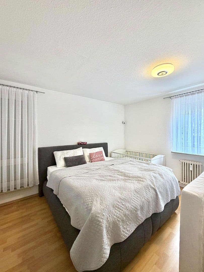 Pronájem bytu 3+1 82 m², Kriegsstraße 2, Pforzheim, Bádensko-Württembersko Pronájem bytu 3+1 82 m², Kriegsstraße 2, Pforzheim, Bádensko-Württembersko