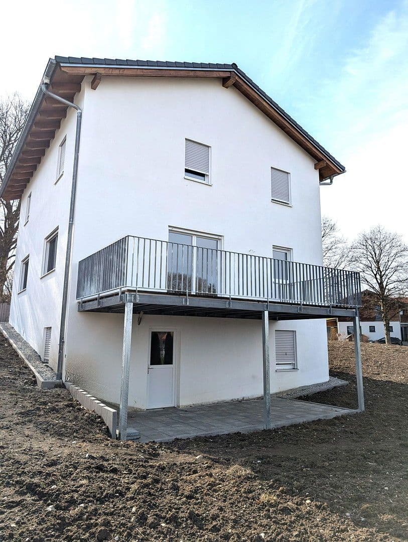 Prodej domu 165 m², pozemek 636 m², Eckfeld 4, Hagenheim, Bavorsko Prodej domu 165 m², pozemek 636 m², Eckfeld 4, Hagenheim, Bavorsko
