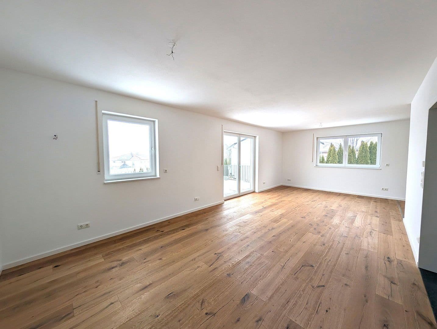 Prodej domu 165 m², pozemek 636 m², Eckfeld 4, Hagenheim, Bavorsko Prodej domu 165 m², pozemek 636 m², Eckfeld 4, Hagenheim, Bavorsko