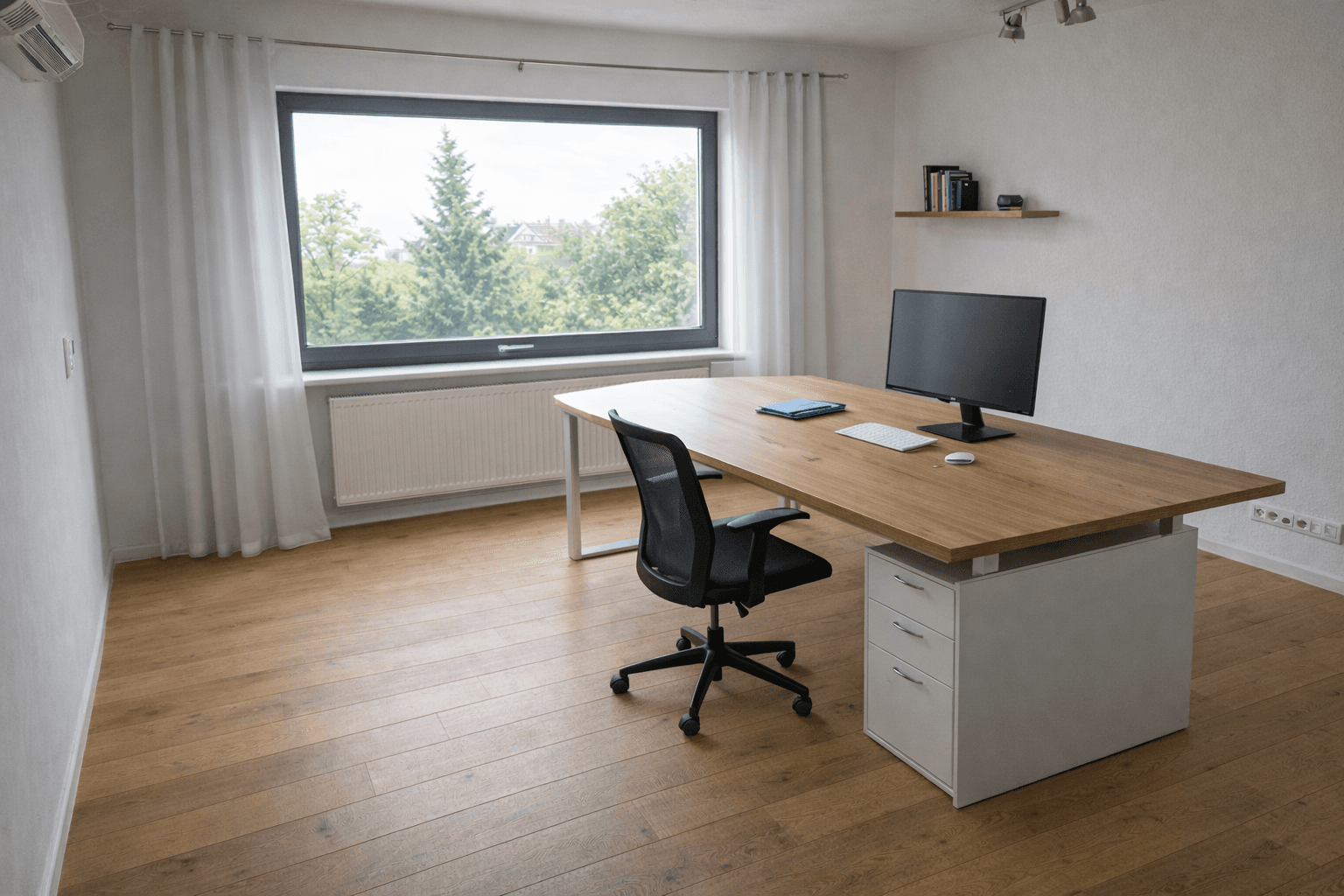 Prodej domu 215 m², pozemek 680 m², Biblis, Hessen Prodej domu 215 m², pozemek 680 m², Biblis, Hessen