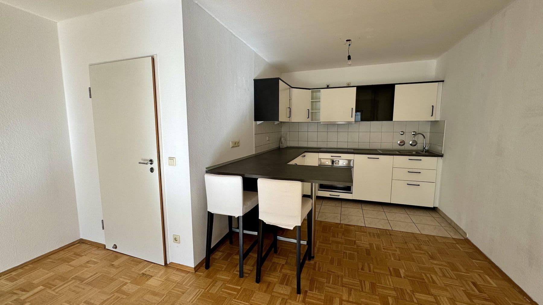 Pronájem bytu 2+1 53 m², Hartigstr. 1, Dresden, Sasko Pronájem bytu 2+1 53 m², Hartigstr. 1, Dresden, Sasko