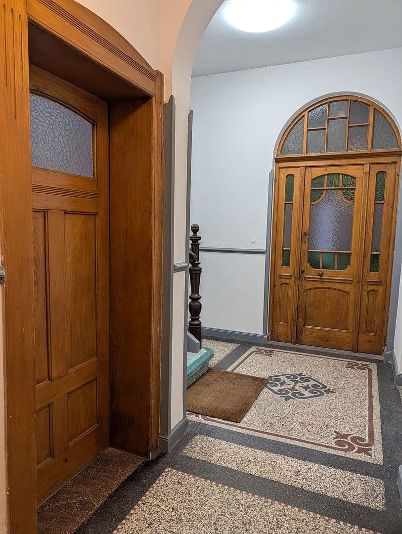 Pronájem bytu 3+1 70 m², Talstraße 64, Saarbrücken, Země Sársko Pronájem bytu 3+1 70 m², Talstraße 64, Saarbrücken, Země Sársko