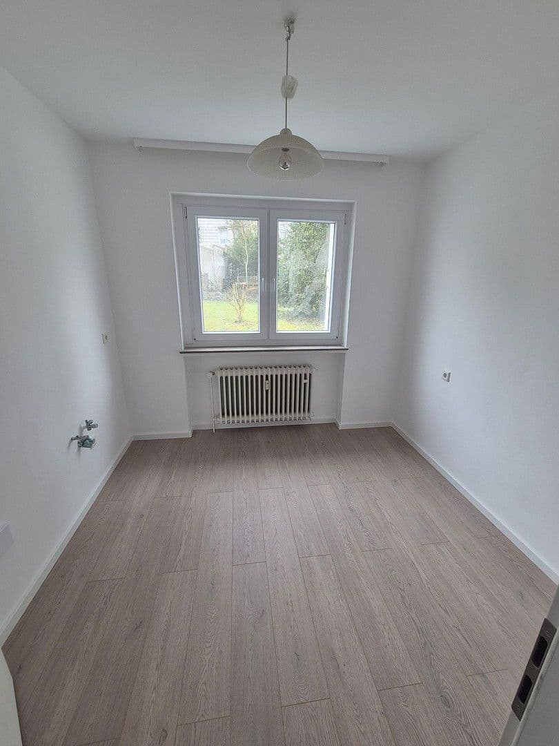 Pronájem bytu 3+1 82 m², Lüdenscheid, Severní Porýní-Vestfálsko Pronájem bytu 3+1 82 m², Lüdenscheid, Severní Porýní-Vestfálsko