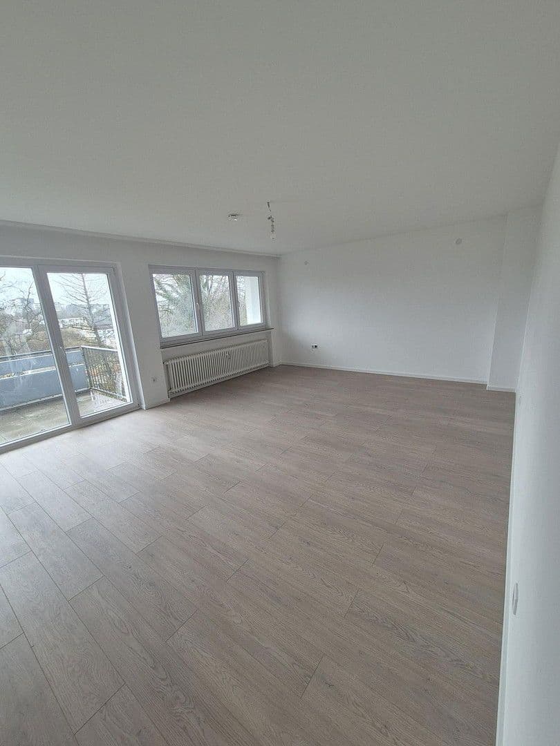 Pronájem bytu 3+1 82 m², Lüdenscheid, Severní Porýní-Vestfálsko Pronájem bytu 3+1 82 m², Lüdenscheid, Severní Porýní-Vestfálsko
