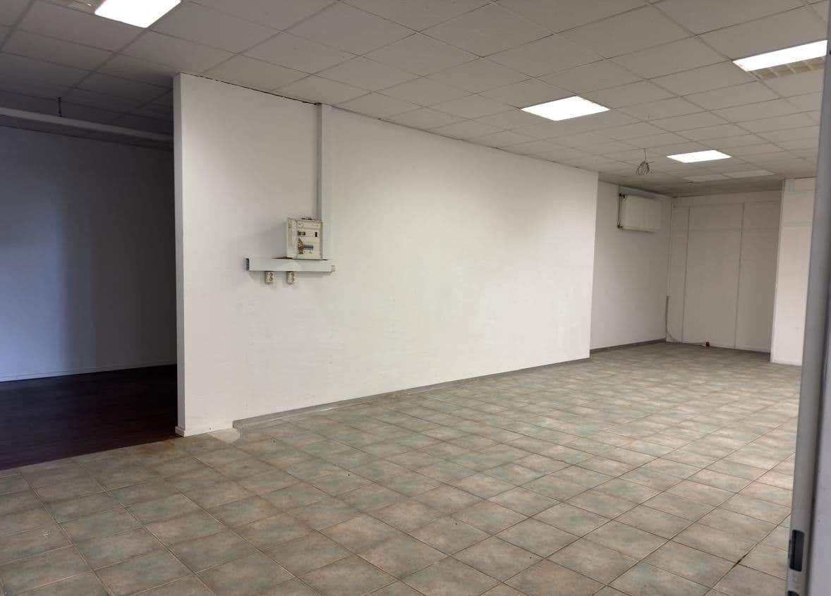 Pronájem nebytového prostoru 170 m², Wiesenstrasse 2, Karlsruhe Grünwettersbach, Bádensko-Württembersko Pronájem nebytového prostoru 170 m², Wiesenstrasse 2, Karlsruhe Grünwettersbach, Bádensko-Württembersko