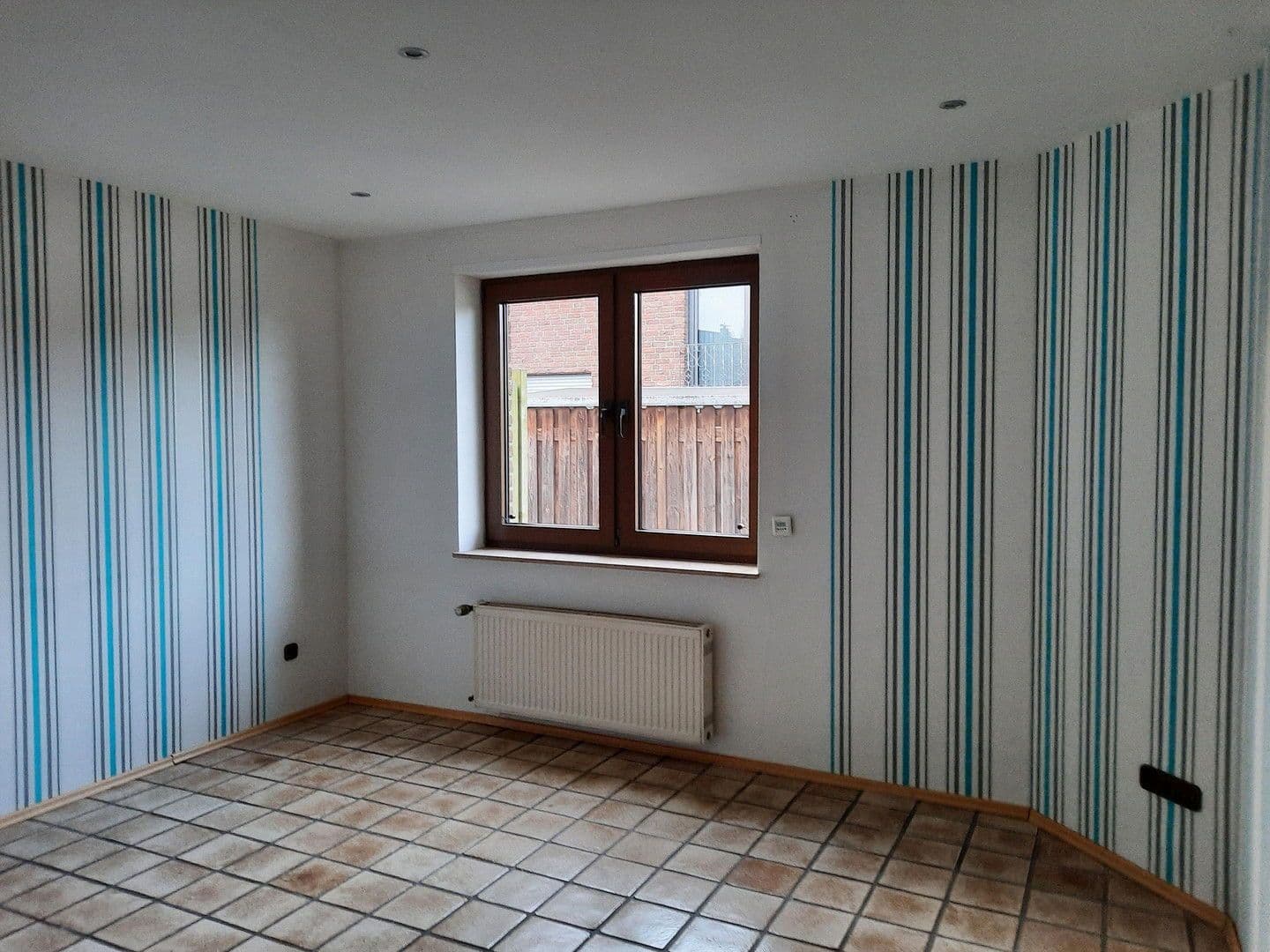 Prodej domu 155 m², pozemek 525 m², Nettetal, Severní Porýní-Vestfálsko Prodej domu 155 m², pozemek 525 m², Nettetal, Severní Porýní-Vestfálsko