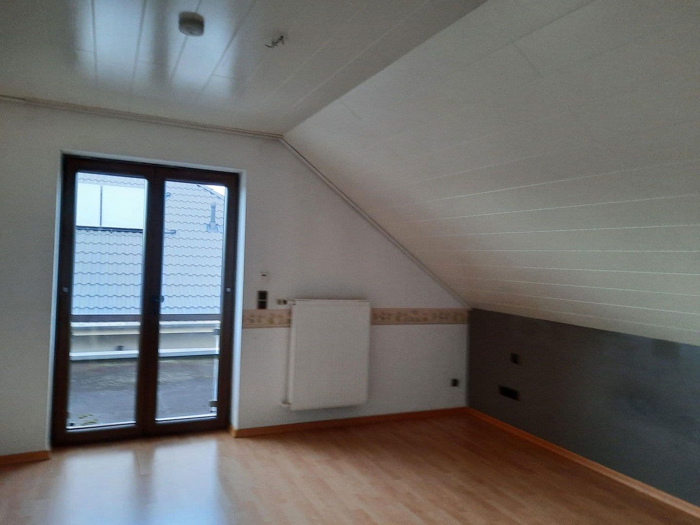 Prodej domu 155 m², pozemek 525 m², Nettetal, Severní Porýní-Vestfálsko Prodej domu 155 m², pozemek 525 m², Nettetal, Severní Porýní-Vestfálsko
