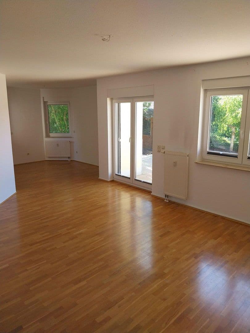 Prodej bytu 3+1 88 m², Volkach, Bavorsko Prodej bytu 3+1 88 m², Volkach, Bavorsko
