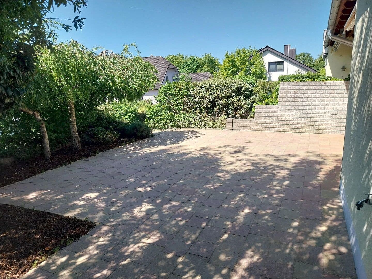 Prodej bytu 3+1 88 m², Volkach, Bavorsko Prodej bytu 3+1 88 m², Volkach, Bavorsko