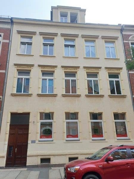 Pronájem bytu 3+1 80 m², Kreisigstraße 40, Cvikov, Sasko Pronájem bytu 3+1 80 m², Kreisigstraße 40, Cvikov, Sasko