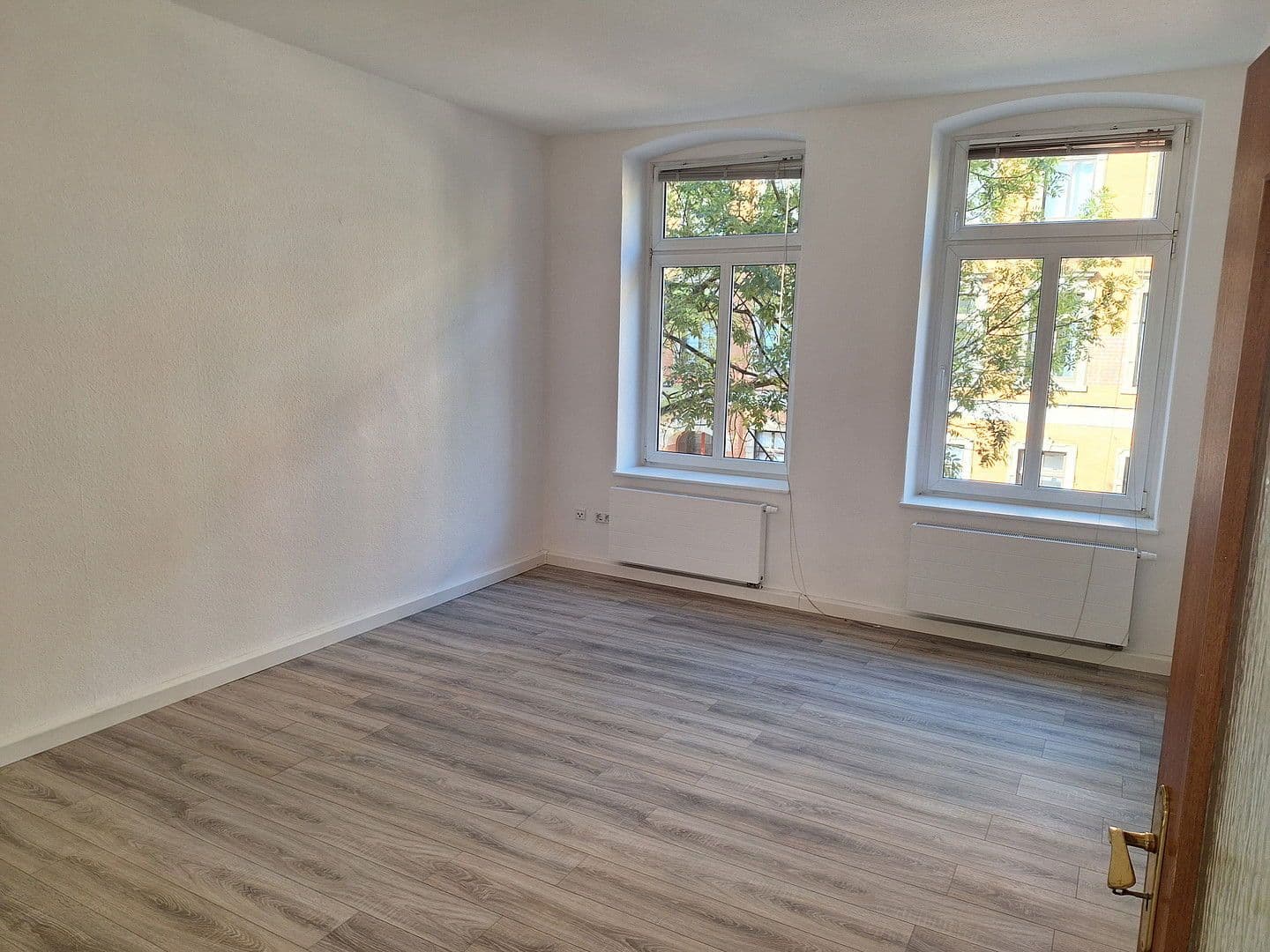 Pronájem bytu 3+1 80 m², Kreisigstraße 40, Cvikov, Sasko Pronájem bytu 3+1 80 m², Kreisigstraße 40, Cvikov, Sasko