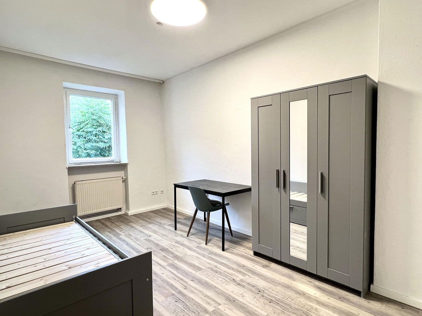 Pronájem bytu 1+1 15 m², Rosenheimerstraße 115, München, Bavorsko Pronájem bytu 1+1 15 m², Rosenheimerstraße 115, München, Bavorsko