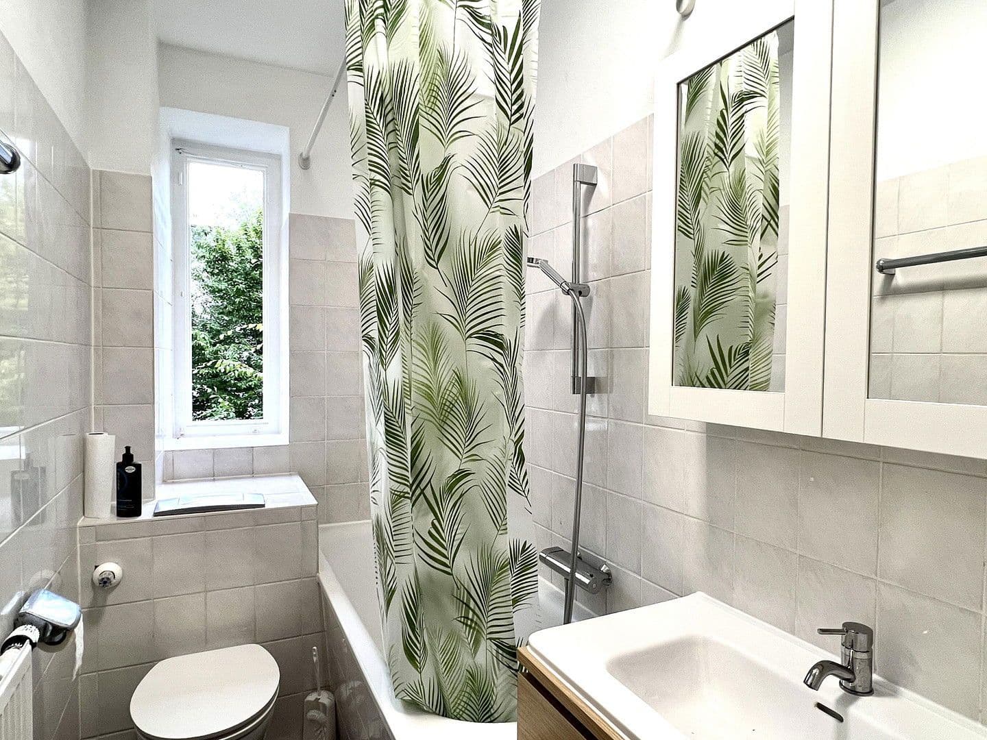 Pronájem bytu 1+1 15 m², Rosenheimerstraße 115, München, Bavorsko Pronájem bytu 1+1 15 m², Rosenheimerstraße 115, München, Bavorsko