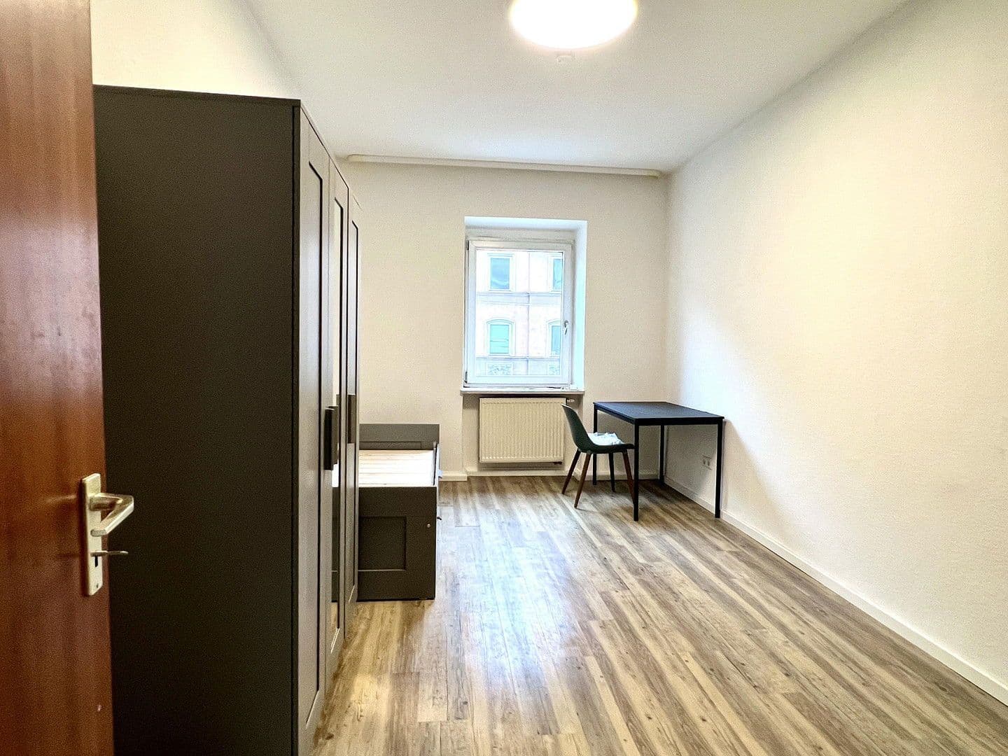 Pronájem bytu 1+1 15 m², Rosenheimerstraße 115, München, Bavorsko Pronájem bytu 1+1 15 m², Rosenheimerstraße 115, München, Bavorsko