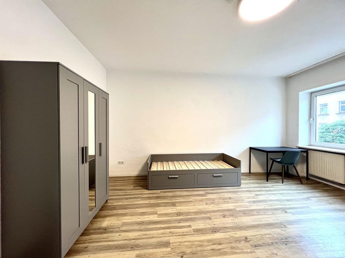 Pronájem bytu 1+1 15 m², Rosenheimerstraße 115, München, Bavorsko Pronájem bytu 1+1 15 m², Rosenheimerstraße 115, München, Bavorsko