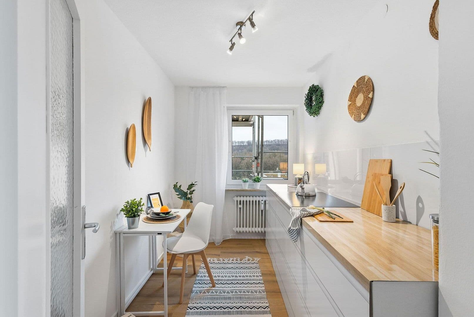 Prodej domu 1.083 m², pozemek 790 m², Regensburg, Bavorsko Prodej domu 1.083 m², pozemek 790 m², Regensburg, Bavorsko