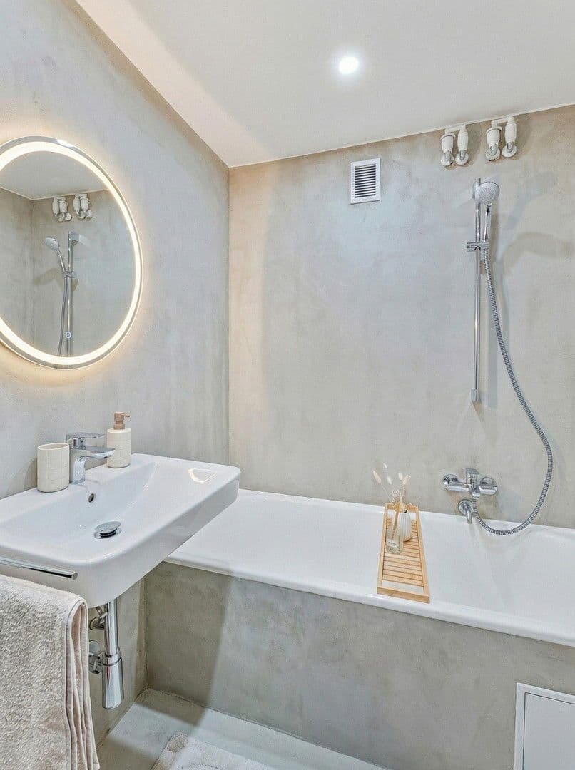 Prodej bytu 3+kk 83 m², Leonberg, Bádensko-Württembersko Prodej bytu 3+kk 83 m², Leonberg, Bádensko-Württembersko