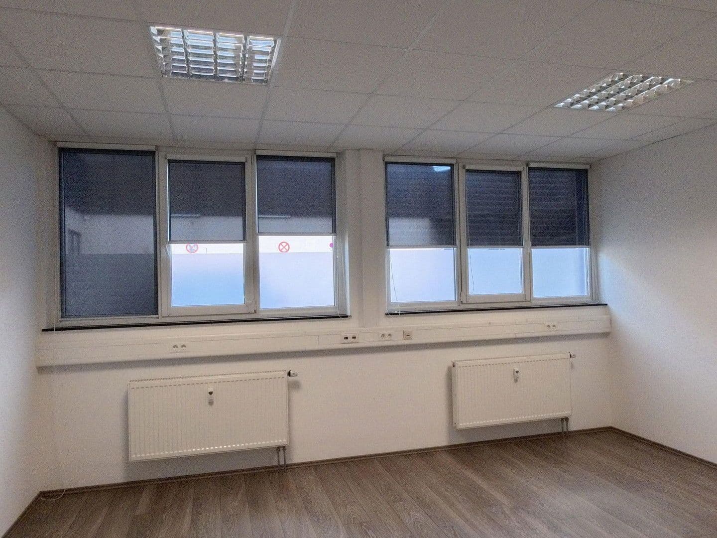 Pronájem kanceláře 104 m², Barbiergasse 6, Nürnberg, Bavorsko Pronájem kanceláře 104 m², Barbiergasse 6, Nürnberg, Bavorsko