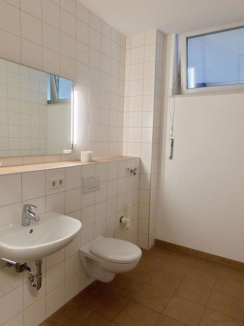 Pronájem kanceláře 104 m², Barbiergasse 6, Nürnberg, Bavorsko Pronájem kanceláře 104 m², Barbiergasse 6, Nürnberg, Bavorsko