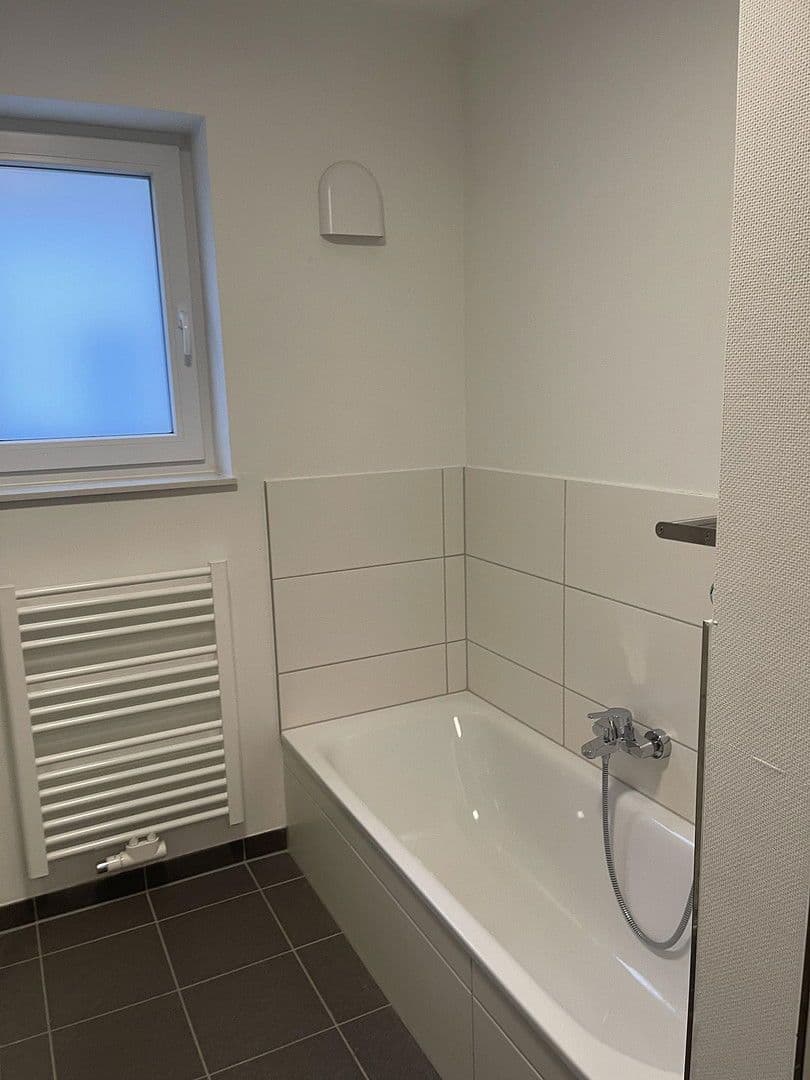 Pronájem bytu 2+1 65 m², Brühlstraße 2a, Darmstadt, Hessen Pronájem bytu 2+1 65 m², Brühlstraße 2a, Darmstadt, Hessen