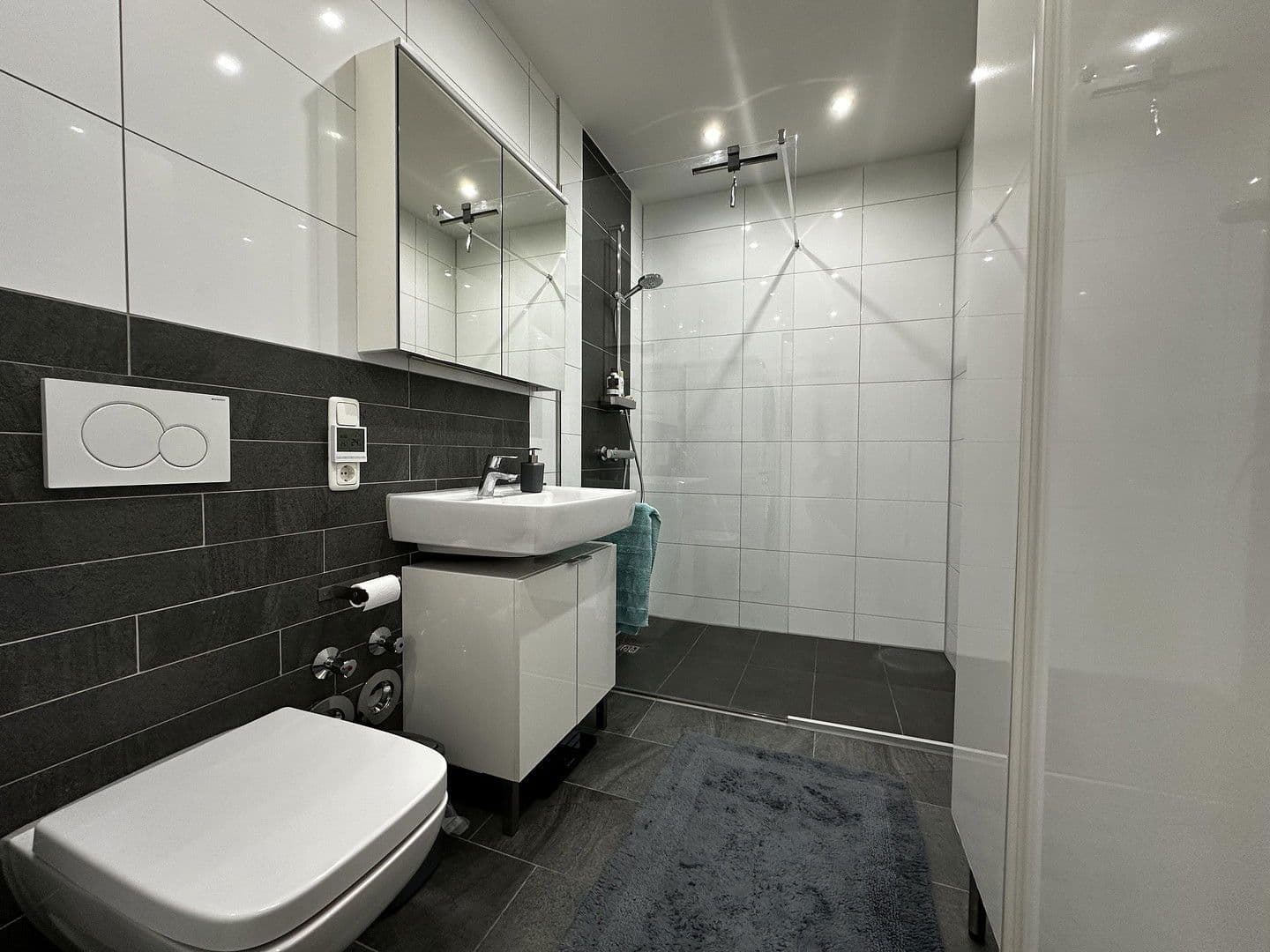 Pronájem bytu 4+1 91 m², Bergmannsweg 76, Baesweiler, Severní Porýní-Vestfálsko Pronájem bytu 4+1 91 m², Bergmannsweg 76, Baesweiler, Severní Porýní-Vestfálsko