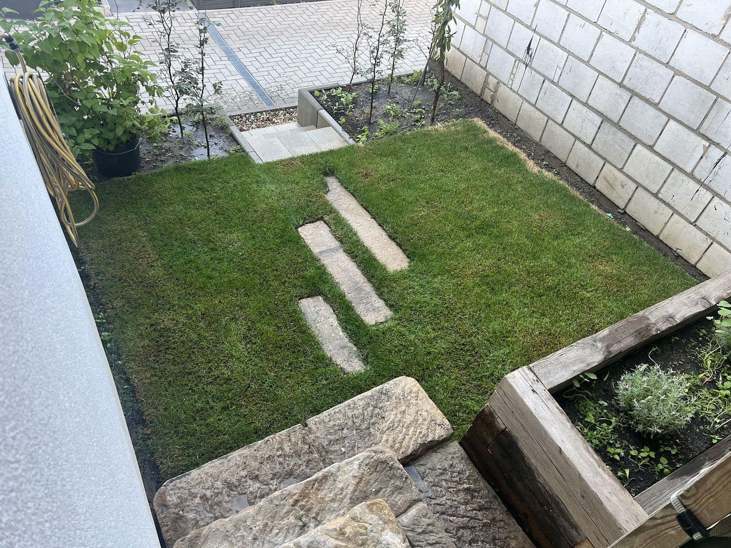 Prodej domu 250 m², pozemek 314 m², Mutterstadt, Porýní-Falc Prodej domu 250 m², pozemek 314 m², Mutterstadt, Porýní-Falc