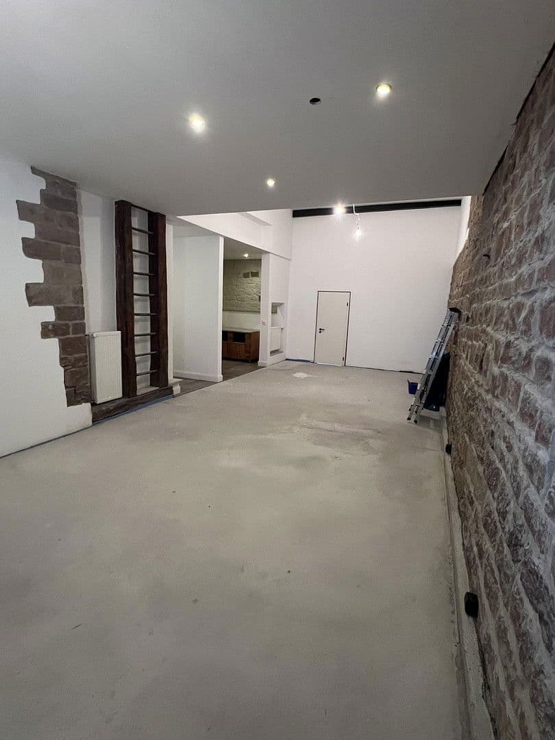 Prodej domu 250 m², pozemek 314 m², Mutterstadt, Porýní-Falc Prodej domu 250 m², pozemek 314 m², Mutterstadt, Porýní-Falc