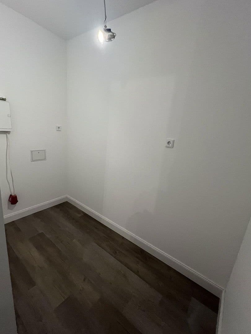 Prodej domu 250 m², pozemek 314 m², Mutterstadt, Porýní-Falc Prodej domu 250 m², pozemek 314 m², Mutterstadt, Porýní-Falc