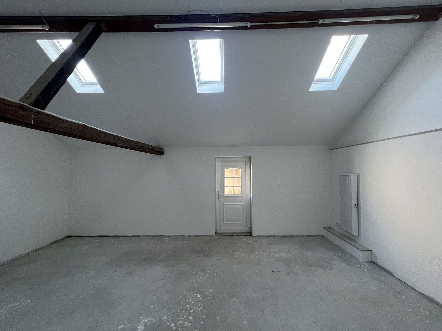 Prodej domu 250 m², pozemek 314 m², Mutterstadt, Porýní-Falc Prodej domu 250 m², pozemek 314 m², Mutterstadt, Porýní-Falc