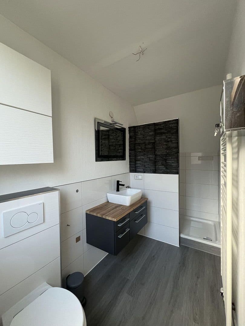 Prodej domu 250 m², pozemek 314 m², Mutterstadt, Porýní-Falc Prodej domu 250 m², pozemek 314 m², Mutterstadt, Porýní-Falc