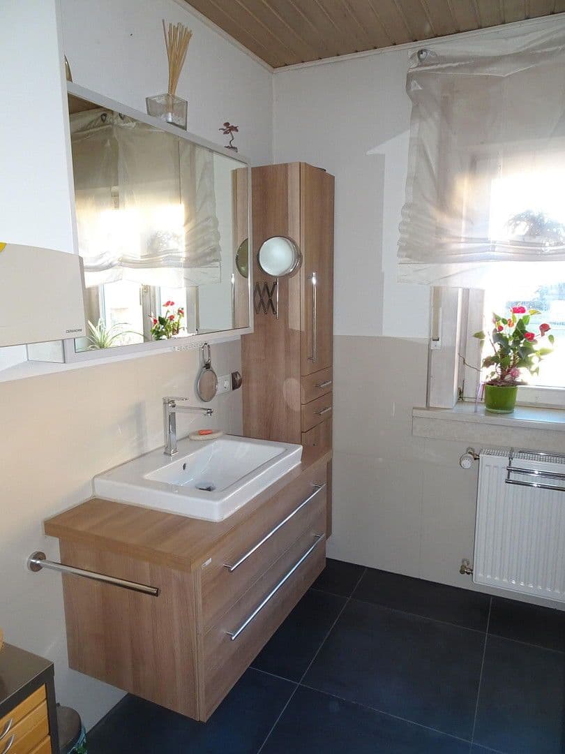 Prodej domu 168 m², pozemek 315 m², Ingolstadt, Bavorsko Prodej domu 168 m², pozemek 315 m², Ingolstadt, Bavorsko