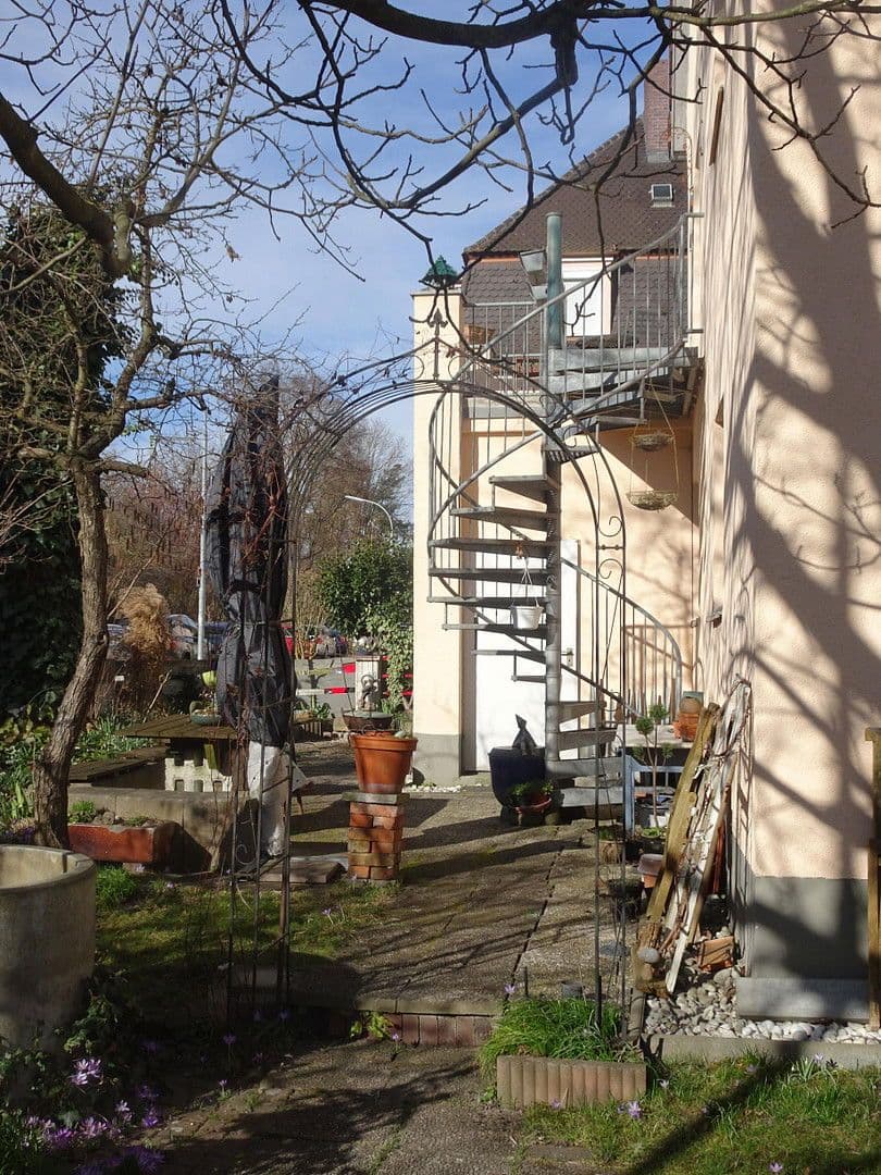 Prodej domu 168 m², pozemek 315 m², Ingolstadt, Bavorsko Prodej domu 168 m², pozemek 315 m², Ingolstadt, Bavorsko