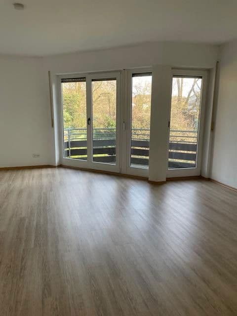 Prodej domu 135 m², pozemek 259 m², Wiesbaden, Hessen Prodej domu 135 m², pozemek 259 m², Wiesbaden, Hessen