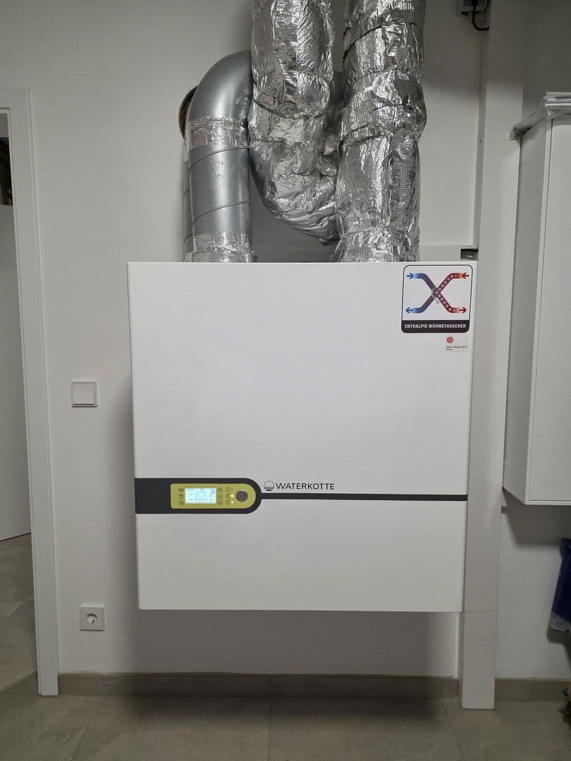 Prodej domu 185 m², pozemek 300 m², Rosenstr. 6a, Röthenbach an der Pegnitz, Bavorsko Prodej domu 185 m², pozemek 300 m², Rosenstr. 6a, Röthenbach an der Pegnitz, Bavorsko