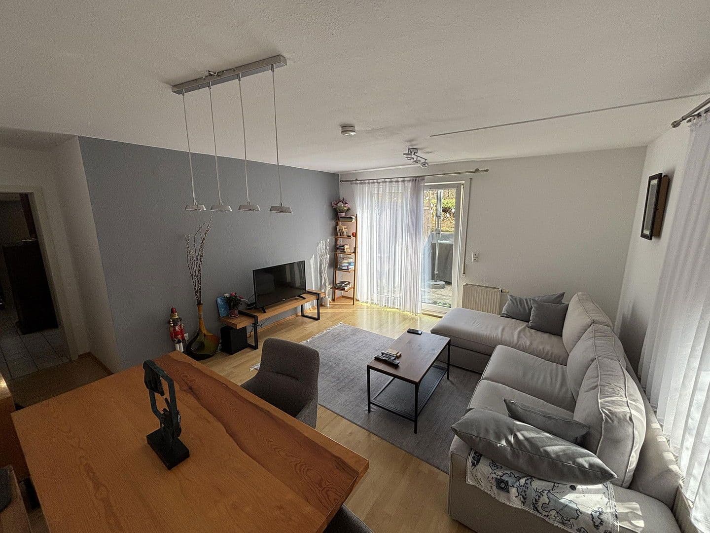 Pronájem bytu 3+1 68 m², Meckesheim, Bádensko-Württembersko Pronájem bytu 3+1 68 m², Meckesheim, Bádensko-Württembersko