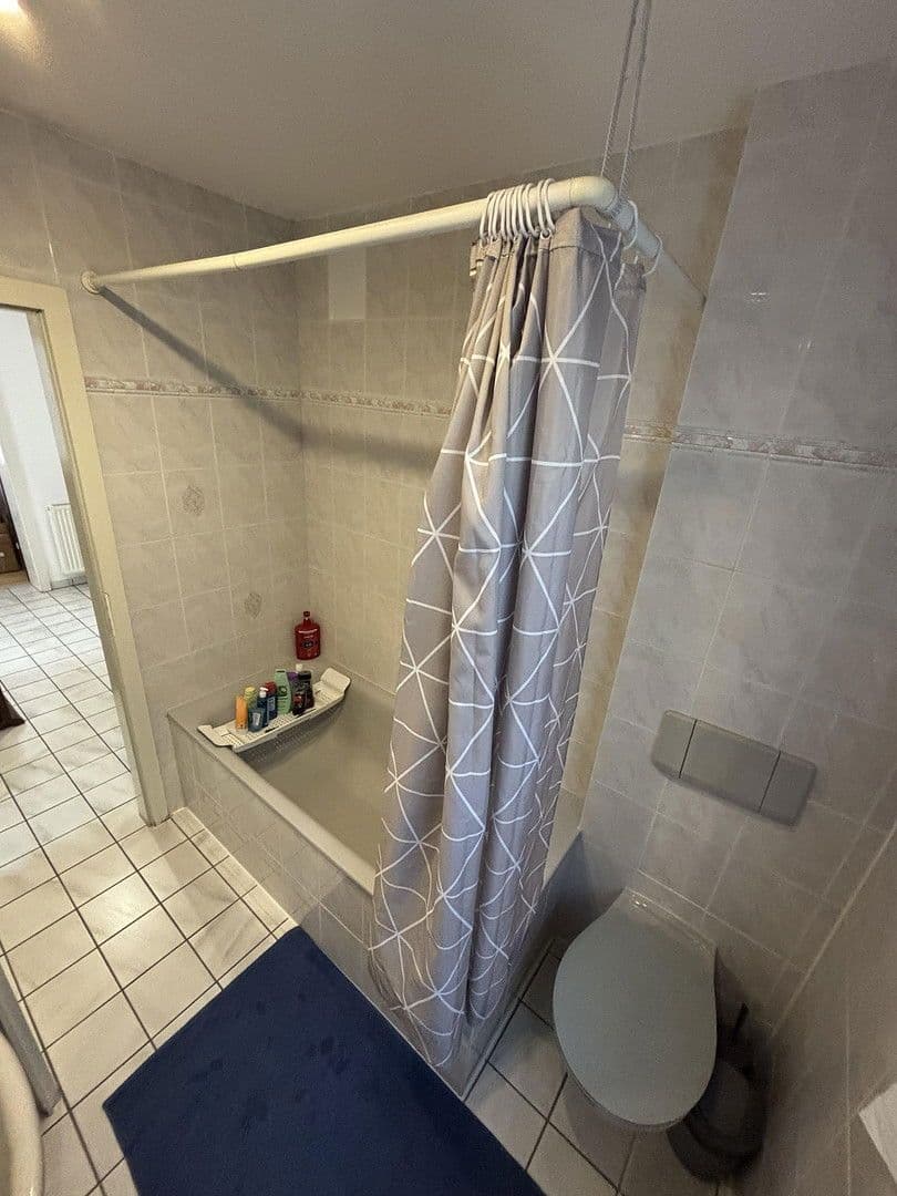 Pronájem bytu 3+1 68 m², Meckesheim, Bádensko-Württembersko Pronájem bytu 3+1 68 m², Meckesheim, Bádensko-Württembersko