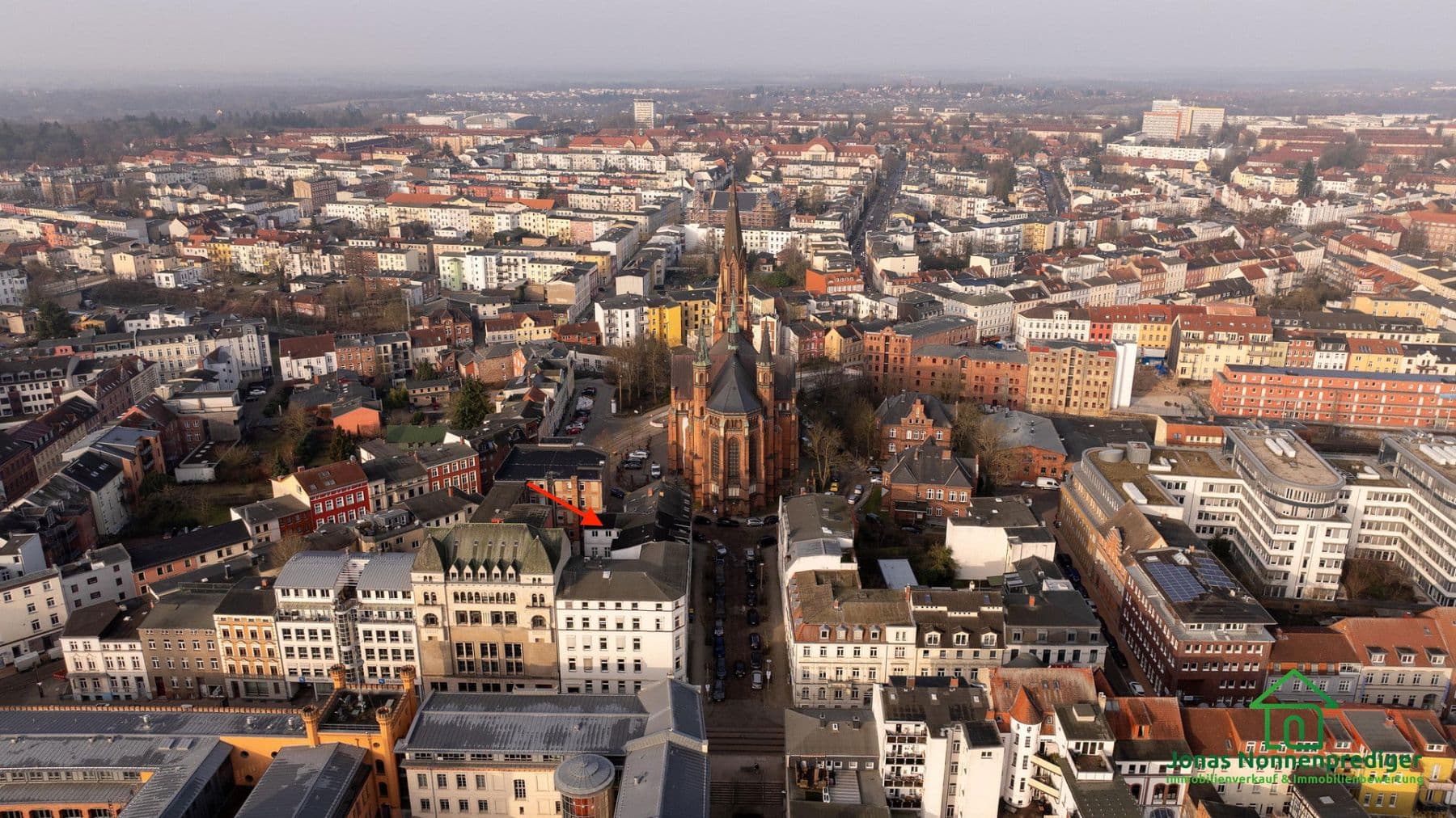 Prodej domu 714 m², pozemek 249 m², Moritz-Wiggers-Straße 4, Schwerin, Mecklenburg-Vorpommern Prodej domu 714 m², pozemek 249 m², Moritz-Wiggers-Straße 4, Schwerin, Mecklenburg-Vorpommern