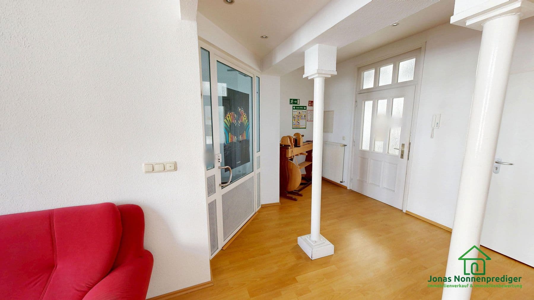 Prodej domu 714 m², pozemek 249 m², Moritz-Wiggers-Straße 4, Schwerin, Mecklenburg-Vorpommern Prodej domu 714 m², pozemek 249 m², Moritz-Wiggers-Straße 4, Schwerin, Mecklenburg-Vorpommern