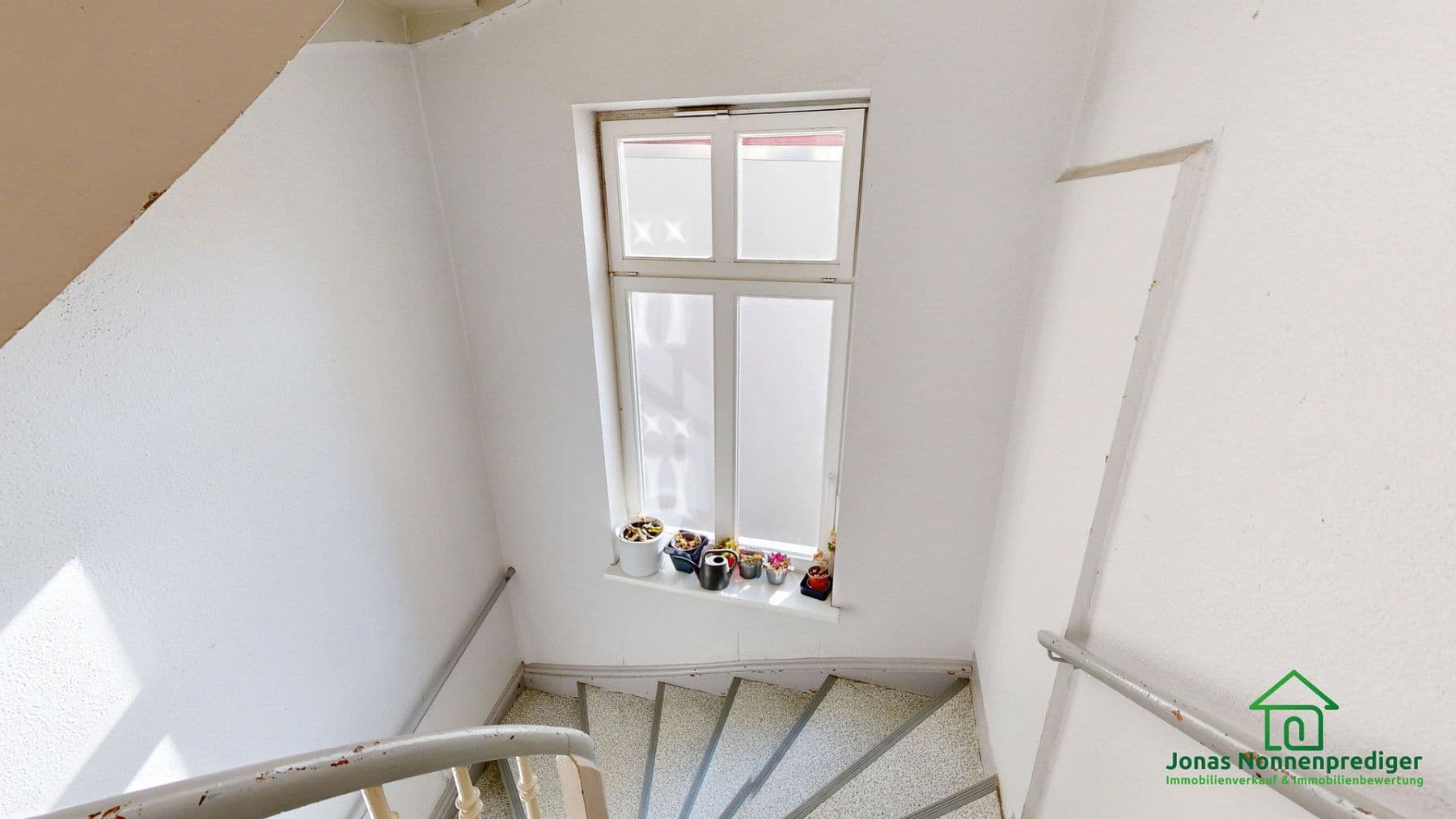 Prodej domu 714 m², pozemek 249 m², Moritz-Wiggers-Straße 4, Schwerin, Mecklenburg-Vorpommern Prodej domu 714 m², pozemek 249 m², Moritz-Wiggers-Straße 4, Schwerin, Mecklenburg-Vorpommern