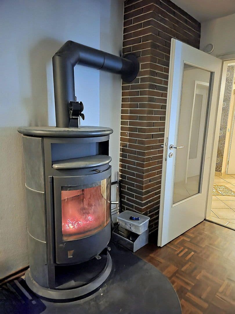 Prodej domu 143 m², pozemek 1.400 m², Hemmoor, Dolní Sasko Prodej domu 143 m², pozemek 1.400 m², Hemmoor, Dolní Sasko