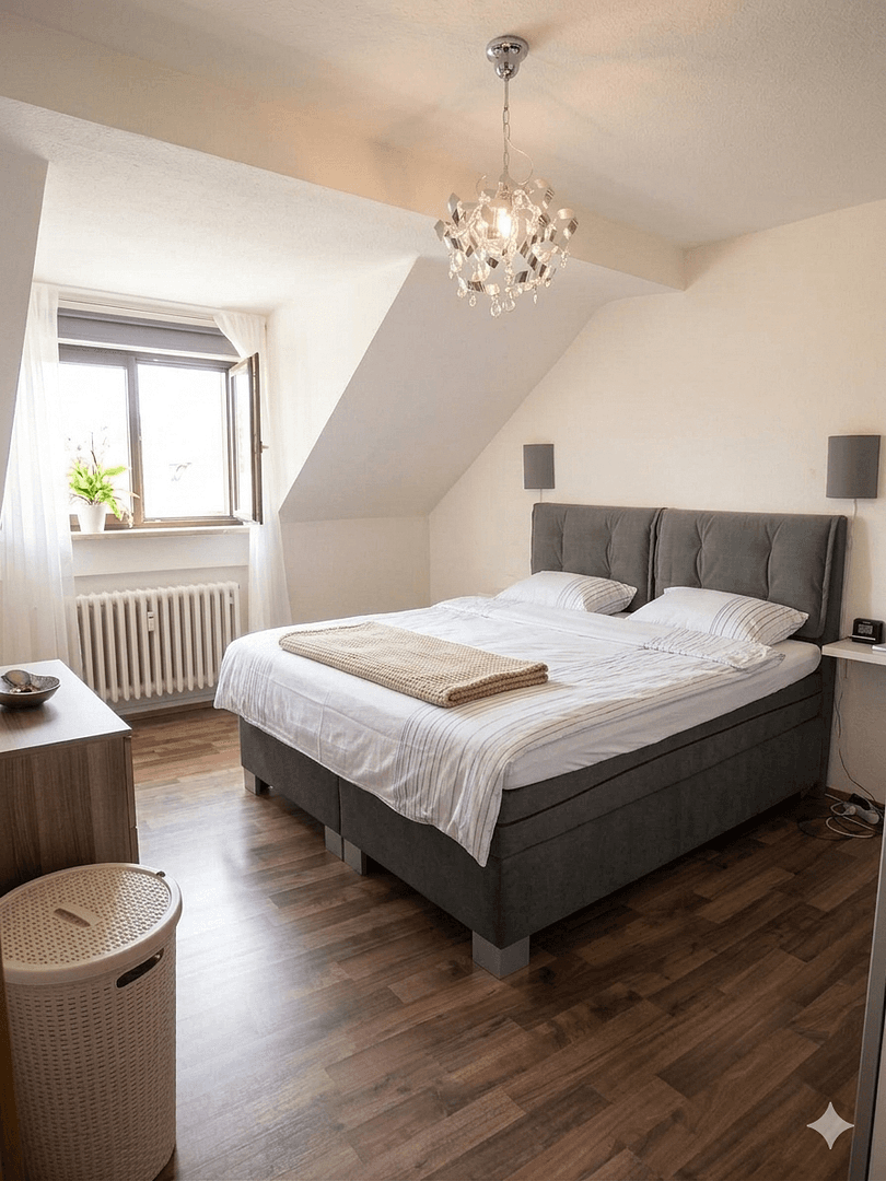 Pronájem bytu 3+1 90 m², Christophstraße 18-20, Essen, Severní Porýní-Vestfálsko Pronájem bytu 3+1 90 m², Christophstraße 18-20, Essen, Severní Porýní-Vestfálsko