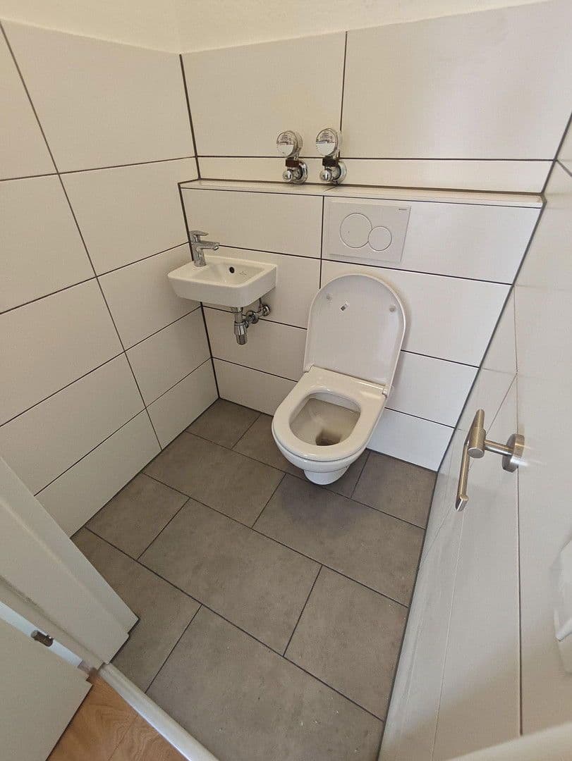 Prodej bytu 3+kk 77 m², Wilhelm-Leuschner-Str.14, Böblingen, Bádensko-Württembersko Prodej bytu 3+kk 77 m², Wilhelm-Leuschner-Str.14, Böblingen, Bádensko-Württembersko